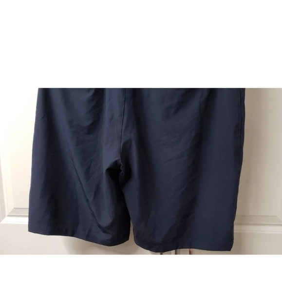 Nike Men's Golf Shorts Size: 36 Pockets Standard Fit - Picture 11 of 11